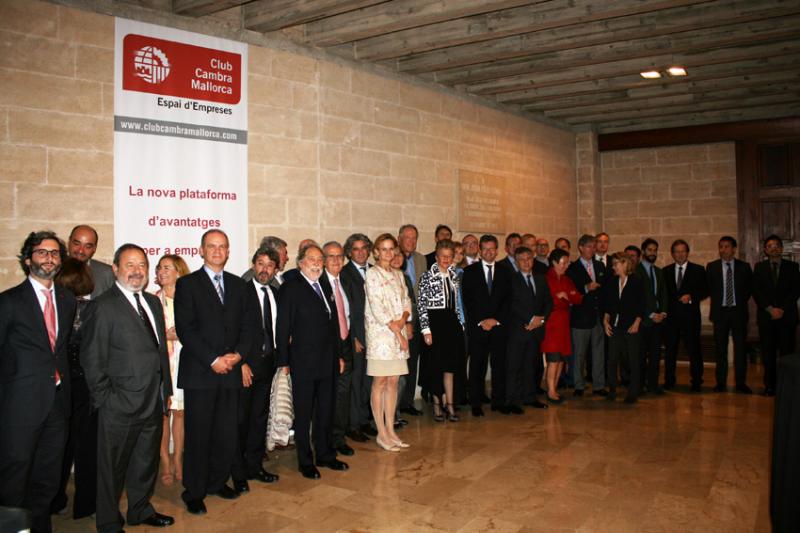 La Cámara de Mallorca recibe la visita de embajadores de la UE